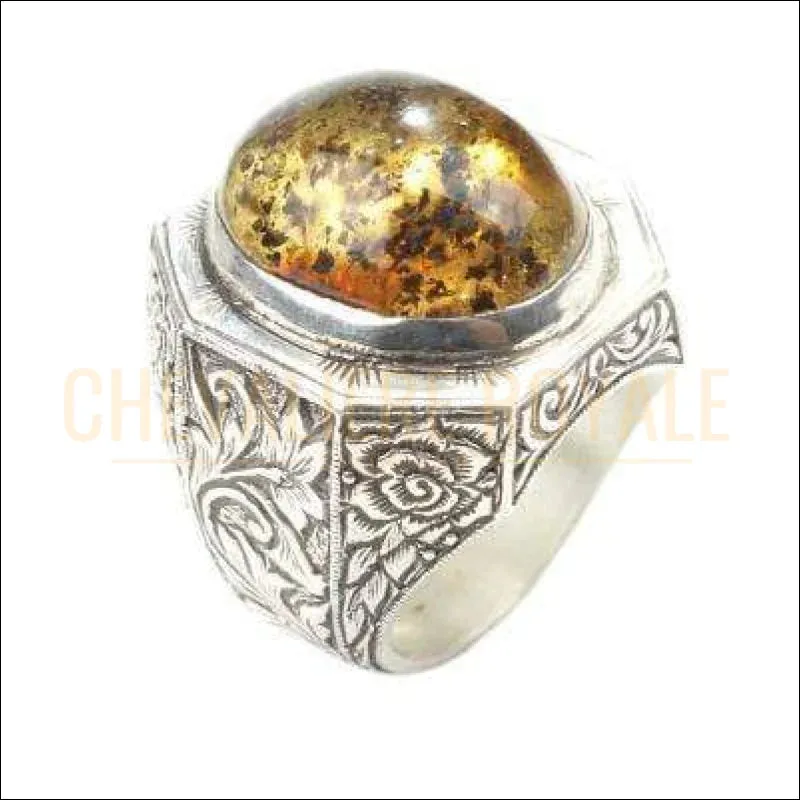 Chevalière homme argent pierre ambre baltique gravée à la main