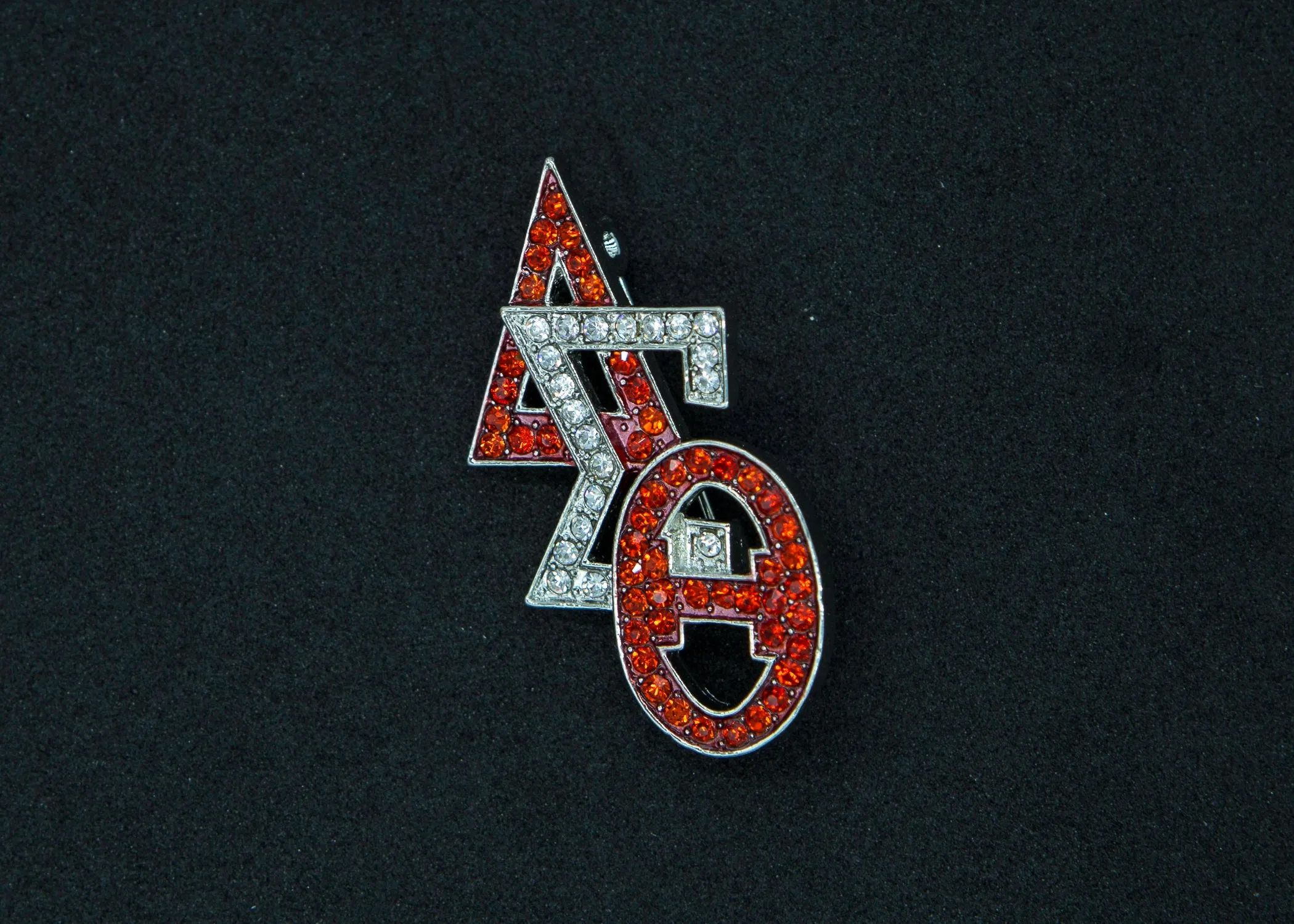DST Greek Letter Cascade, Small