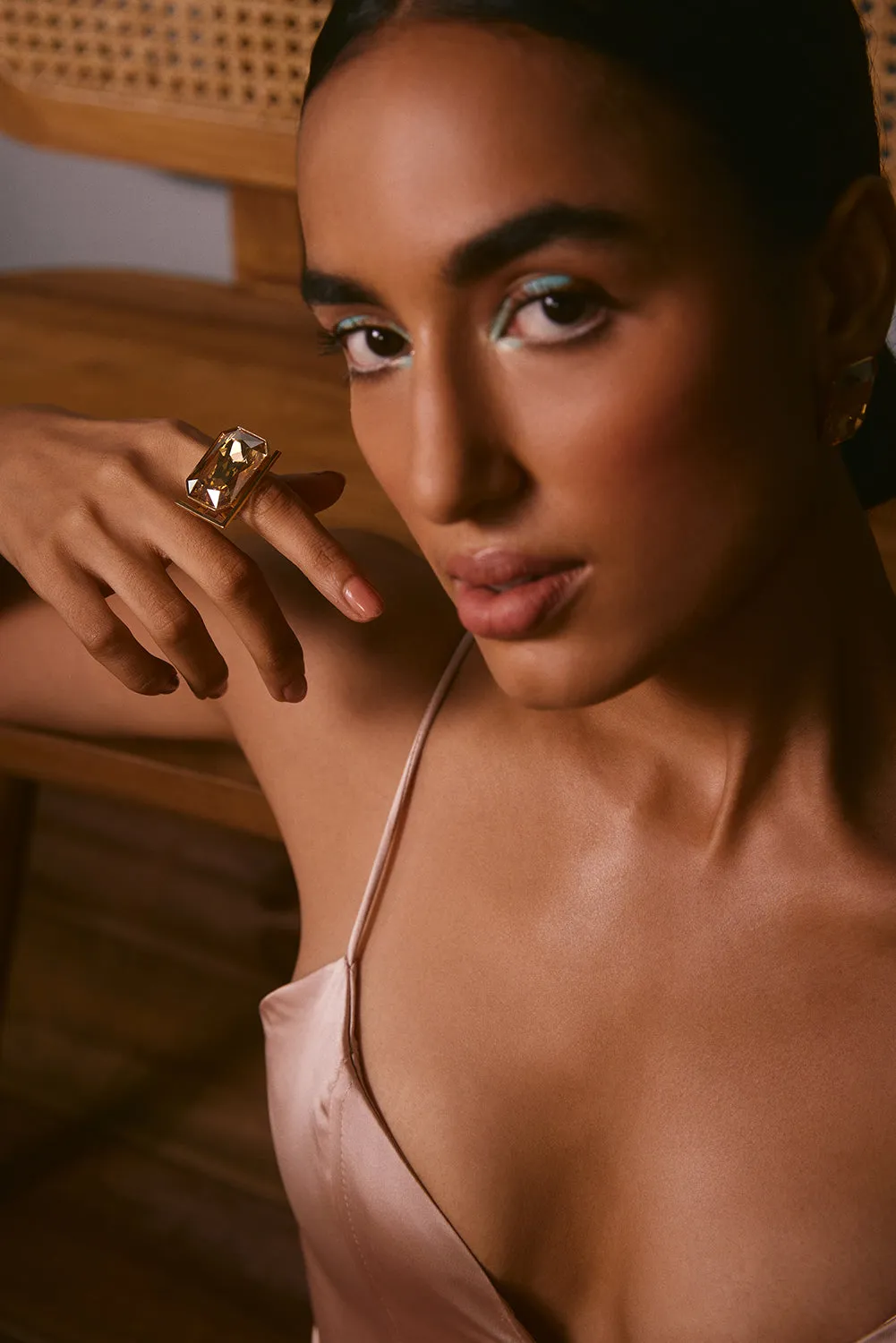 Fashion Jewelry-18k Gold Plated-Cocktail Ring-Radiance Crystal-Gold-VOYCE1008-M-Fashion Edit Voyce