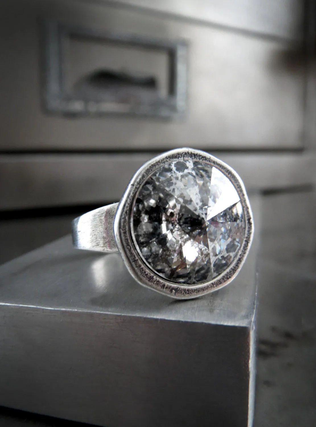 MERCURY MOON - Silver Patina Crystal Rivoli Ring