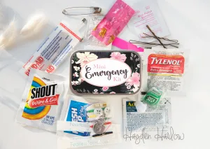 Mini Emergency Kit - BLACK ORCHID