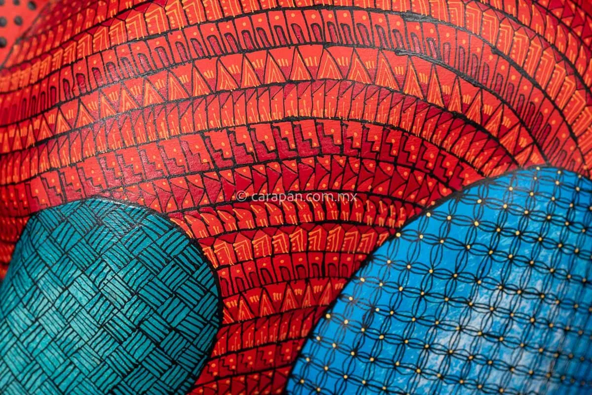 Opossum Fine Mexican Wood Carving Alebrije