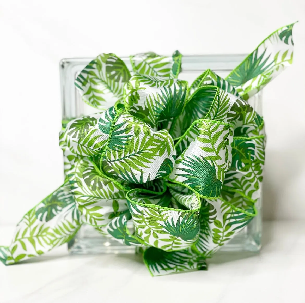 Palm Light Up Box