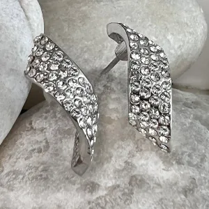 pave crystal wave stud