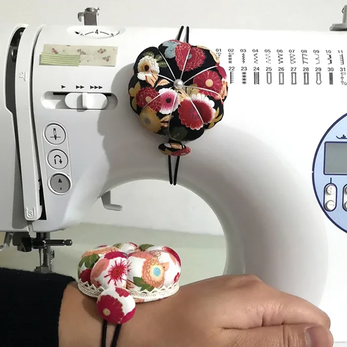 Pumpkin Ball Shaped Needle Pin Cushion