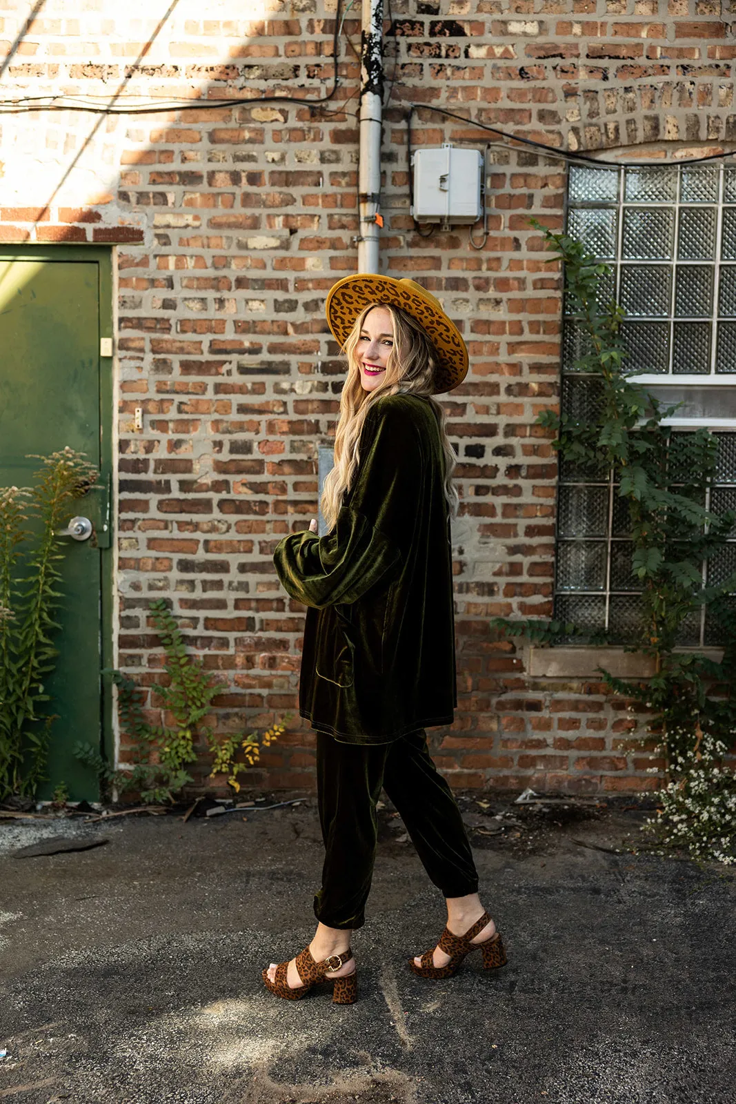 remi cardi in moody olive velvet