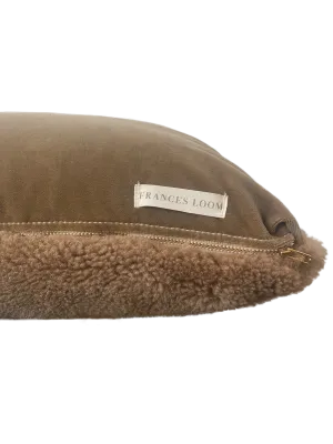 Shearling lumbar in camel