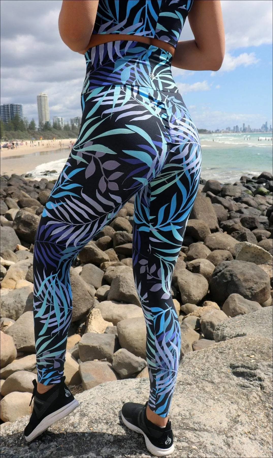 Tropical Palm Scrunch Bum Leggings