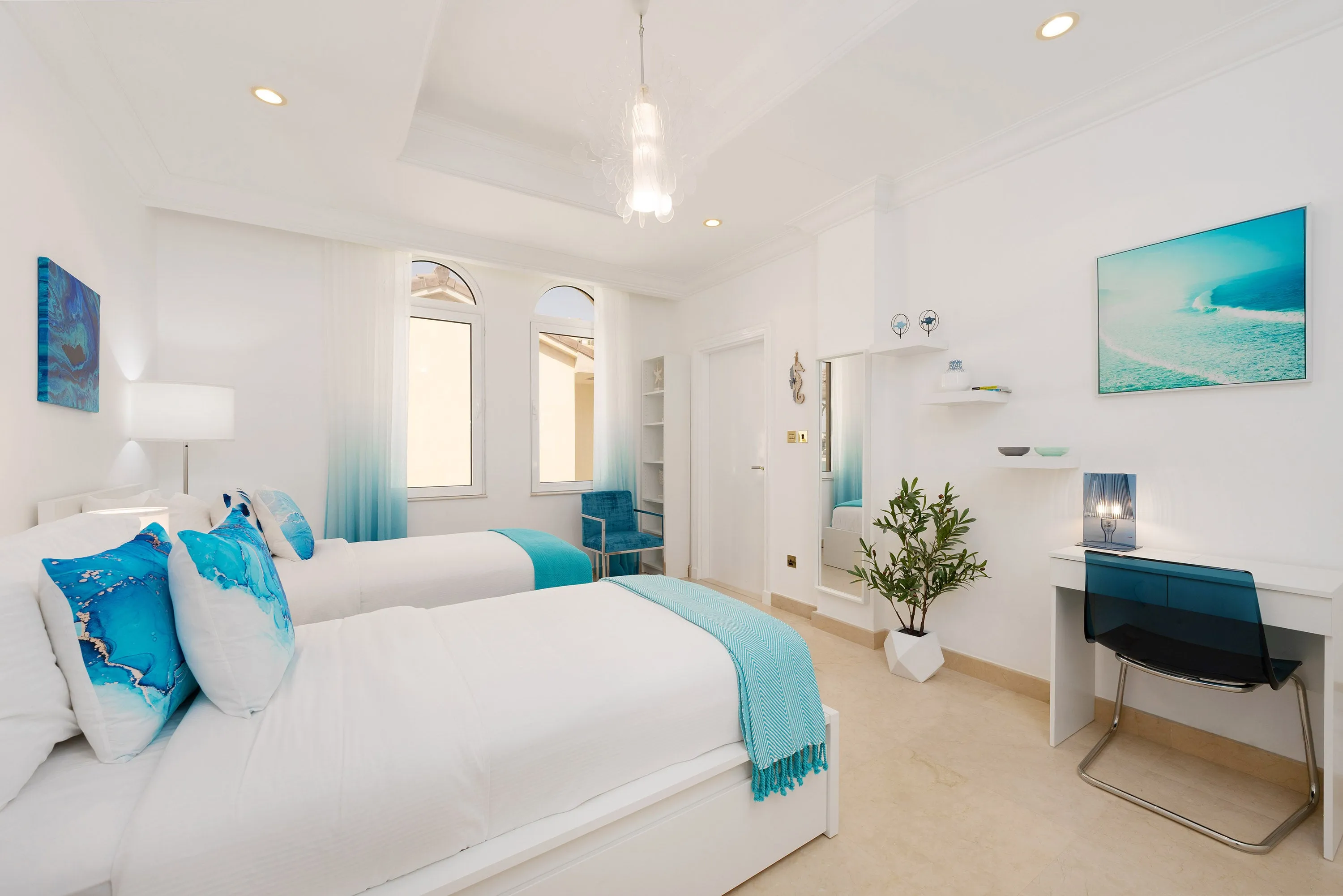 Ultra-Luxury Villa w/ Private Pool & Beach on Palm