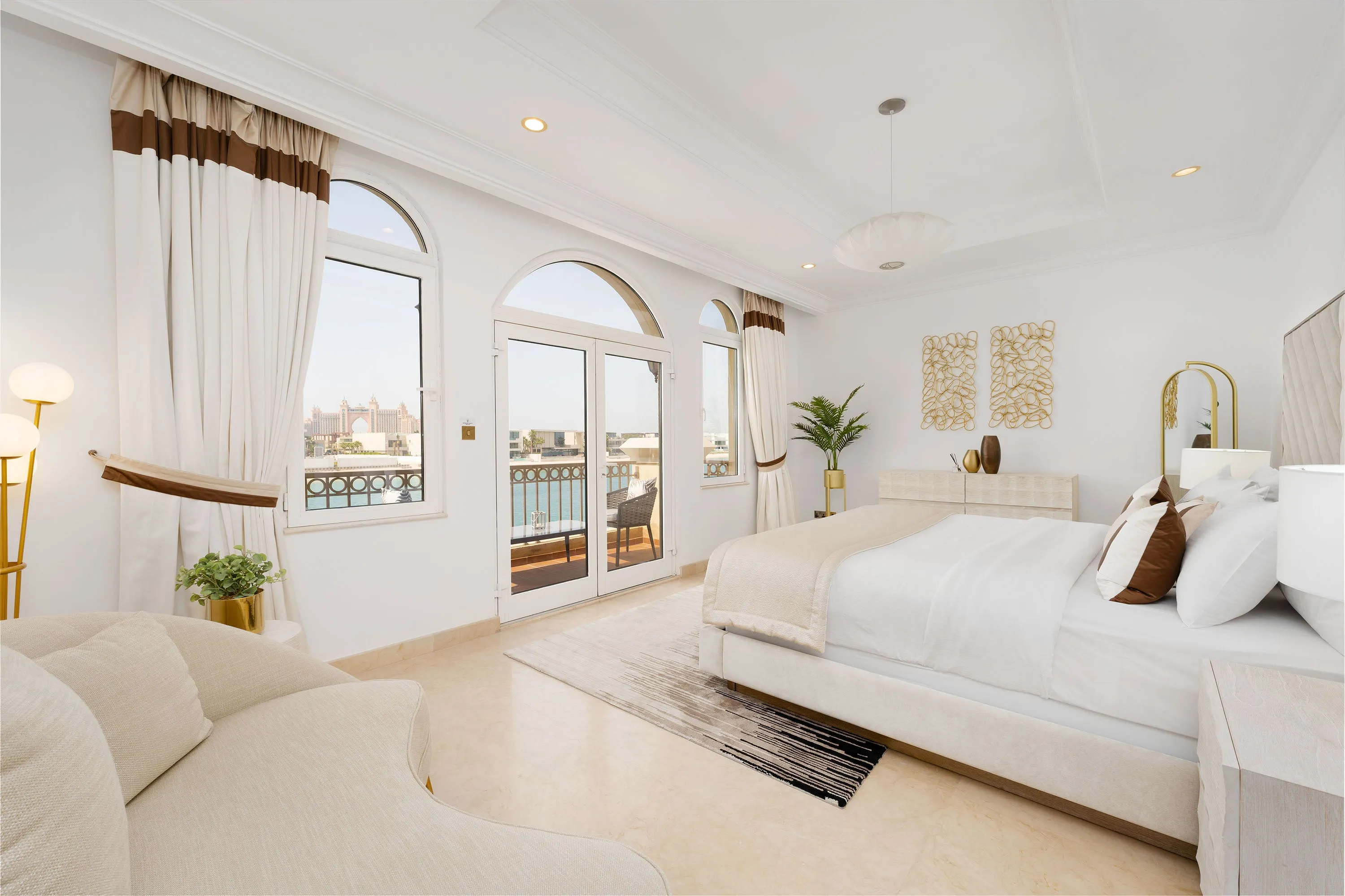 Ultra-Luxury Villa w/ Private Pool & Beach on Palm